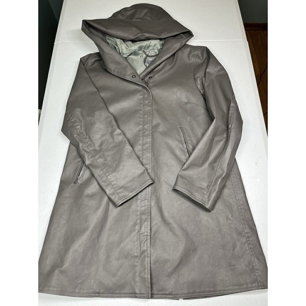 M0851 Waxed Rain Jacket Made In Canada Womens READ BELOW